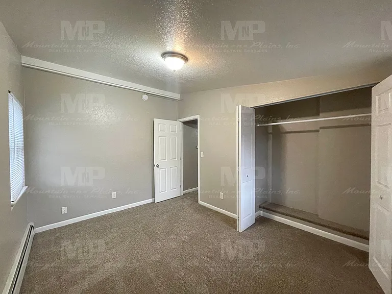 1201 Montgomery St — Photo 13