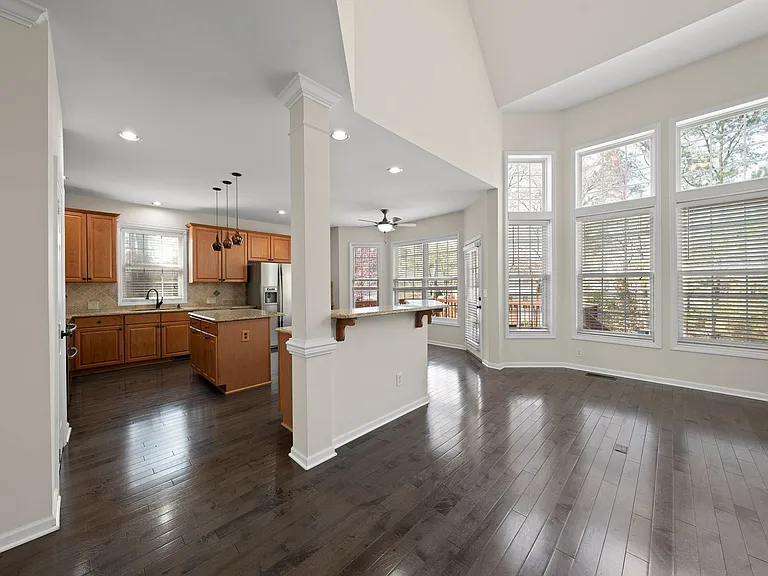 101 Palmwood Ct — Photo 10