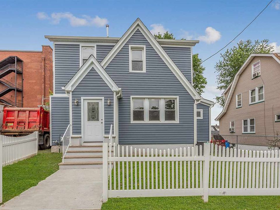 1st image of 334 Buffalo Ave #336