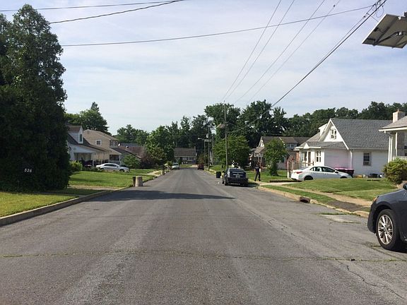 5th image of 530 Woodland Ave
