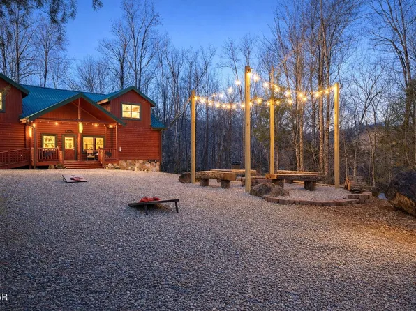 225 Maranatha Way, Cosby, TN 37722