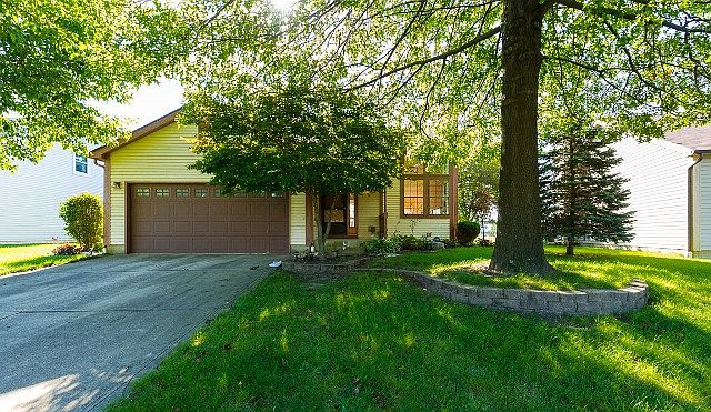 1st image of 795 Ashford Glen Ct