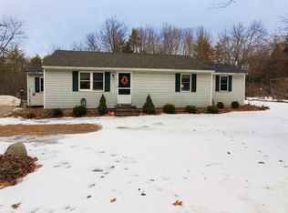 144 Greenhill Rd, Barrington, NH 03825