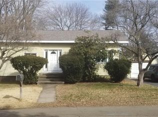 33 Waldo St, East Haven, CT 06512