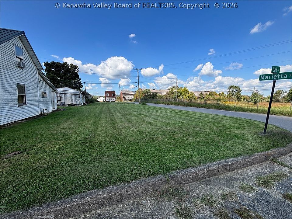 1st image of 0 Oak St