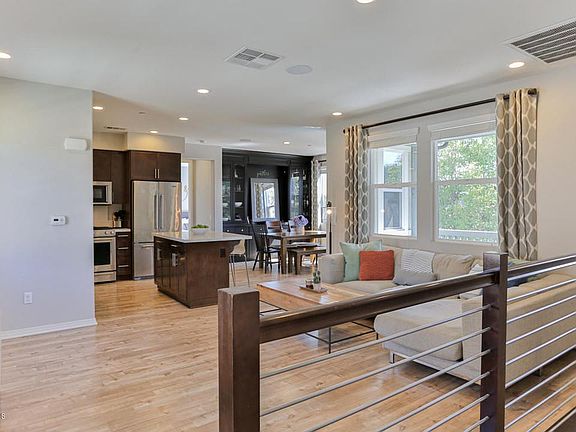 3rd image of 275 N Wilson Ave #6