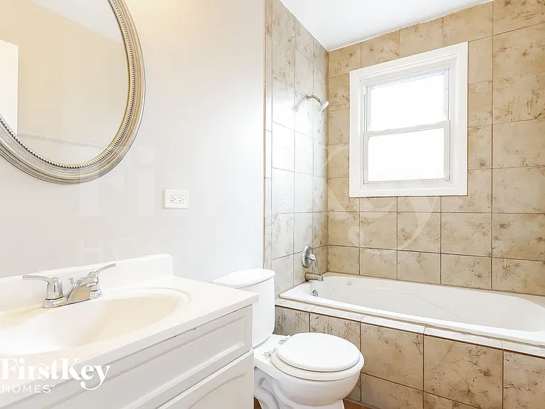 3028 W 141st St — Photo 7