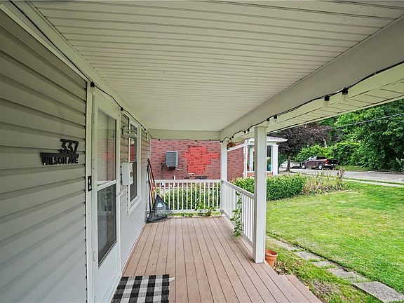 3rd image of 337 Wilson Ave
