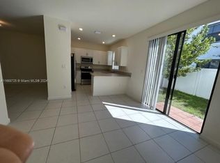 3238 W 104th Ter UNIT 3238, Hialeah, FL 33018