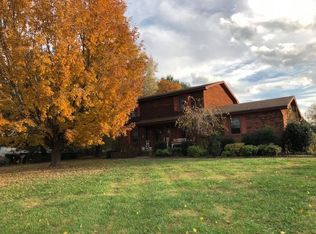 105 Sonoma Dr, Lafayette, TN 37083