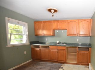 23 Avenue F, Lodi, NJ 07644