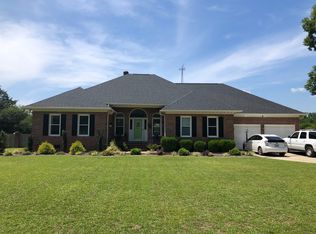 1301 Cory Cir, Eastover, NC 28312