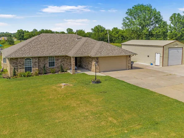 17867 E 104th Pl N, Owasso, OK 74055
