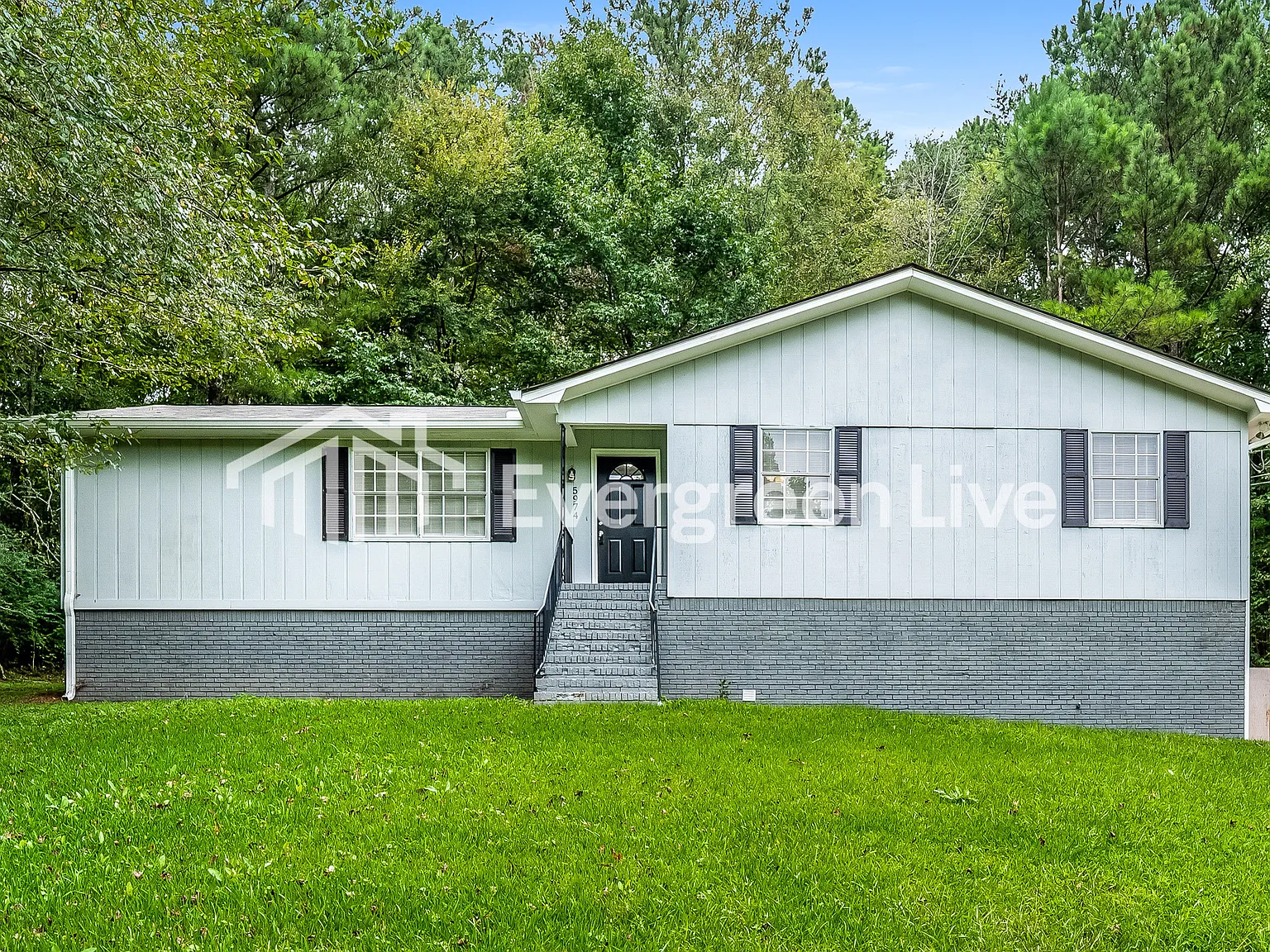 3 bed, 2.0 bath, 1547 sqft, $1,445 — Photo 1