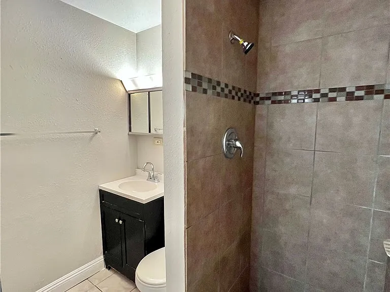 508 Harvard St #0 — Photo 18