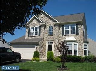12 Lark Ln, Perkasie, PA 18944