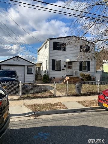 1st image of 82 Emporia Ave