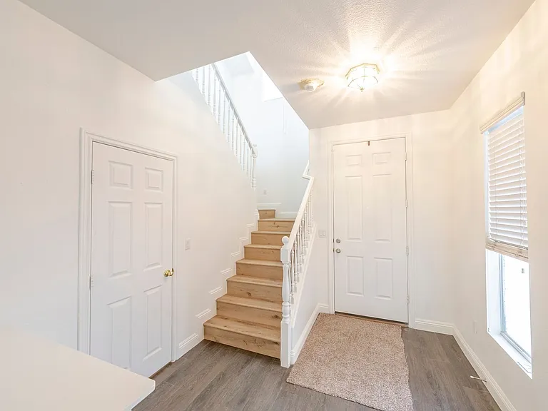 8146 Golden Flowers St — Photo 3
