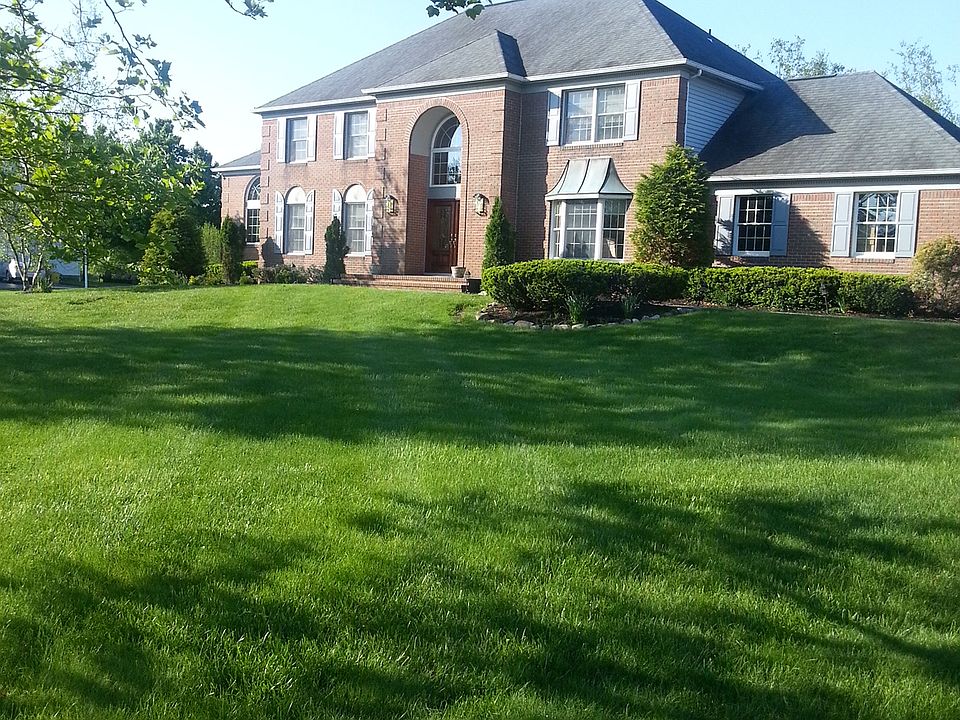 12 Providence Drive
