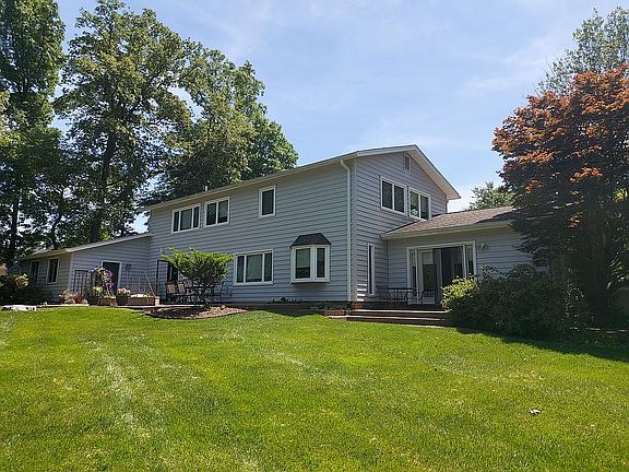 5th image of 3153 Southfield Dr