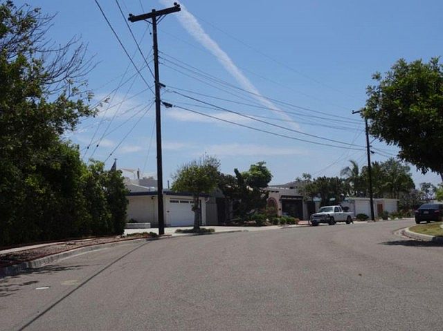 2nd image of 2461 Mammoth Dr