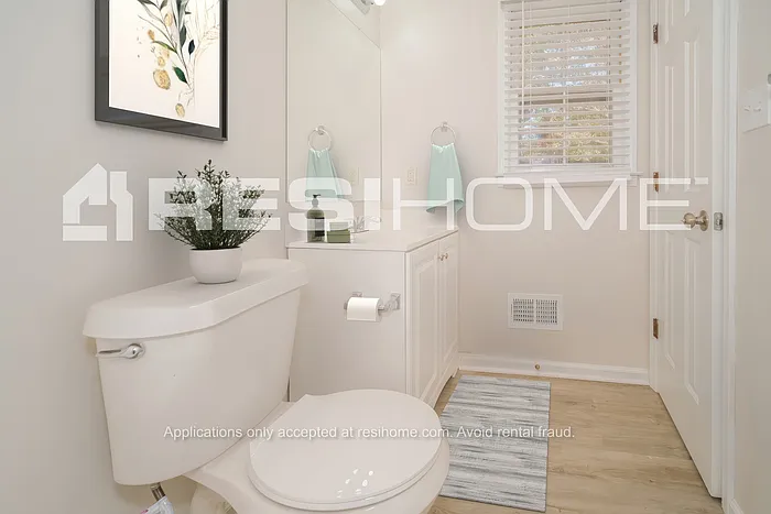 271 Meadowbrook Dr — Photo 11