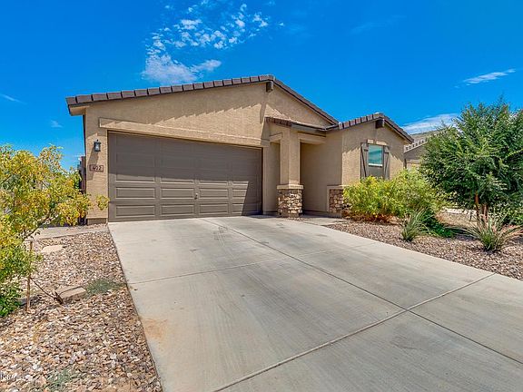 2nd image of 402 W Tenia Trl