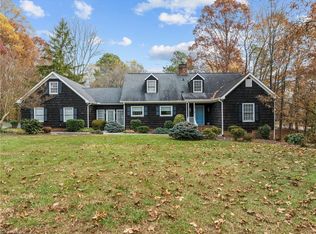 1214 Foxfire Dr, Greensboro, NC 27410