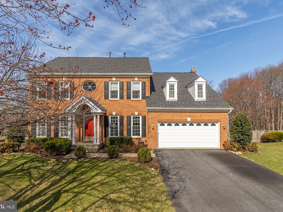 1st image of 21523 Fox Field Cir