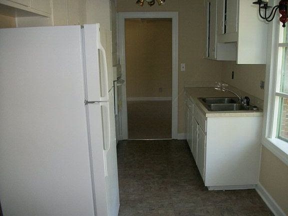 4th image of 1016 Compass Creek Dr