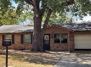 7117 Payte Ln, North Richland Hills, TX 76182