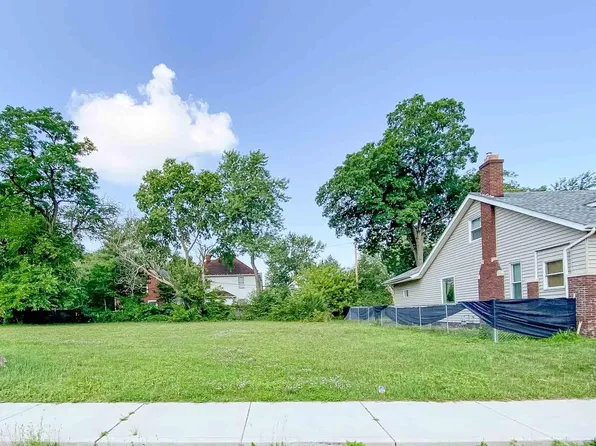 321 N Taylor St, South Bend, IN 46601