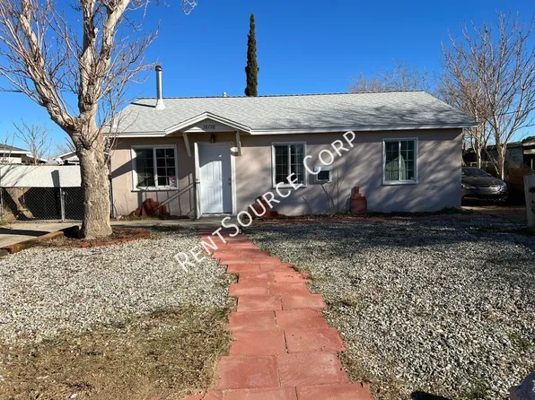 38728 17th St E, Palmdale, CA 93550