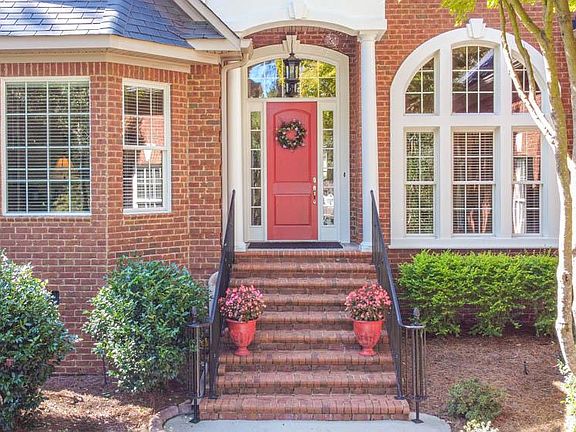 4th image of 1037 Brightwood Dr