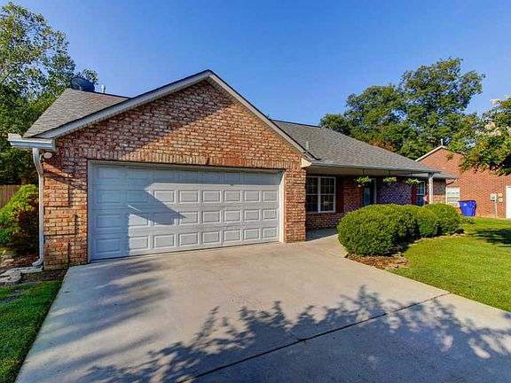 2nd image of 3421 Joseph Gate Ln