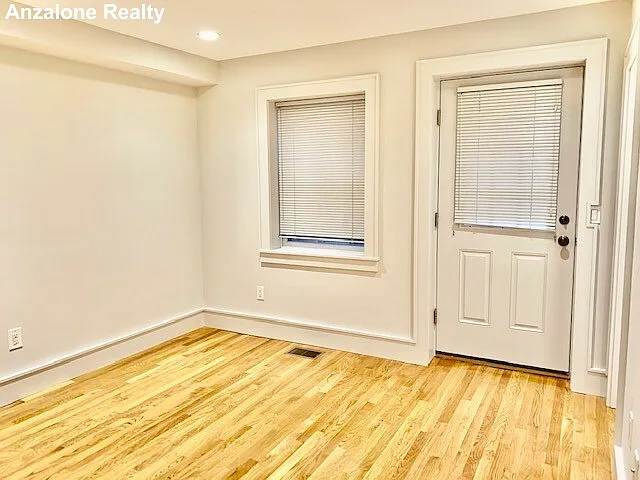 11 Thacher Ct #3 — Photo 11