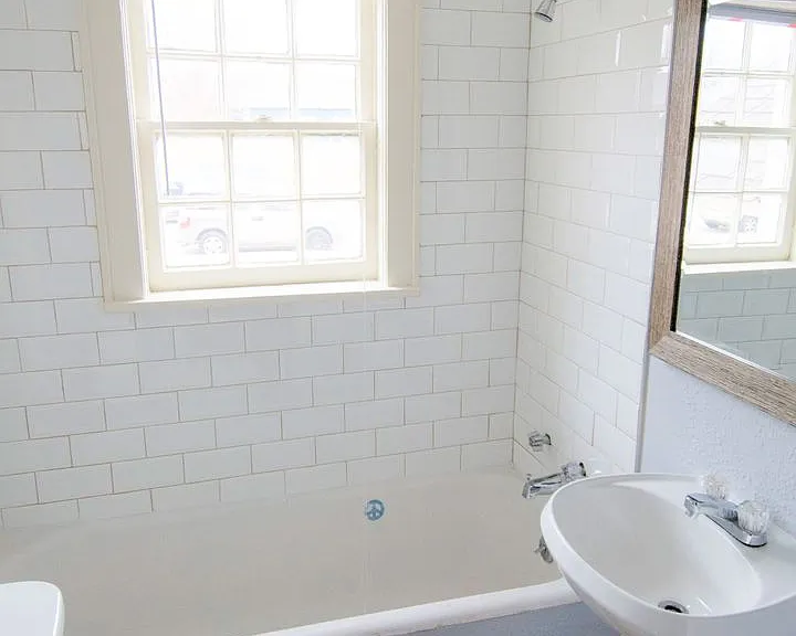Super Cute Historical Property! Affordable And Cozy — Photo 5