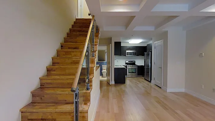 Sold by Arden Group International | media 21