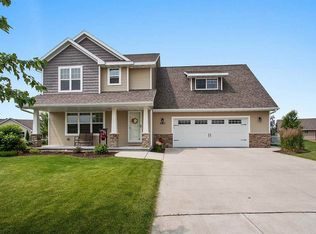4823 Adriana Ct, Oneida, WI 54155