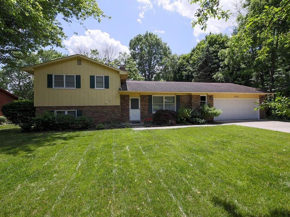 1st image of 4857 N Whitman Cir