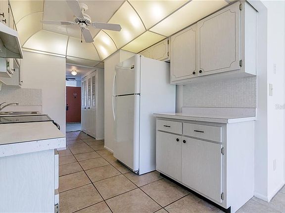 5th image of 4895 Bay St NE APT 107