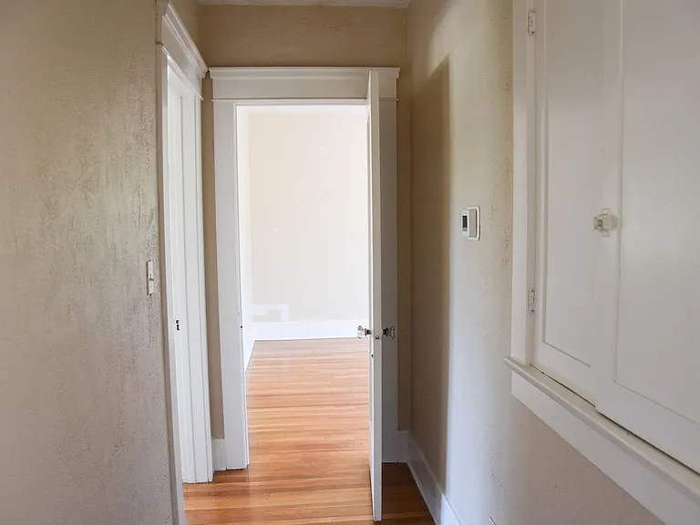 169 N Harwood St — Photo 26