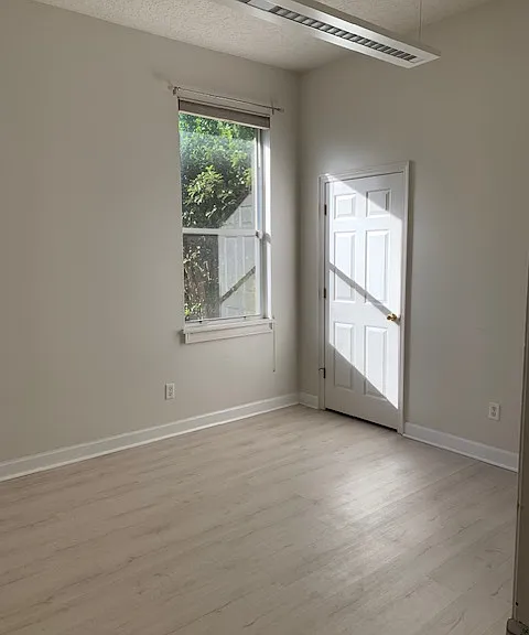 1106 Wineberry Ct — Photo 14