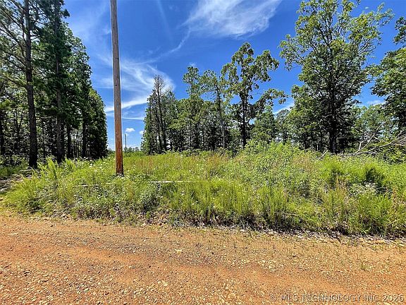5th image of 630 East Rd