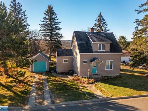 16 Superior St, Soudan, MN 55782