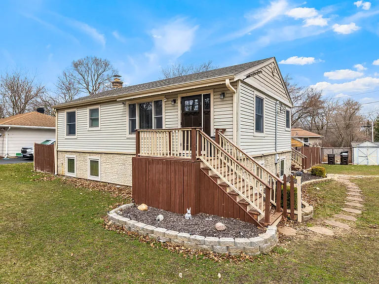 8614 Lakeview Ave — Photo 34