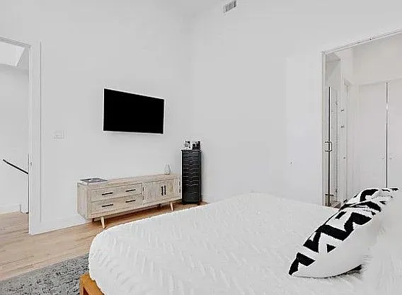 5915 Lindell Ave #103 — Photo 23