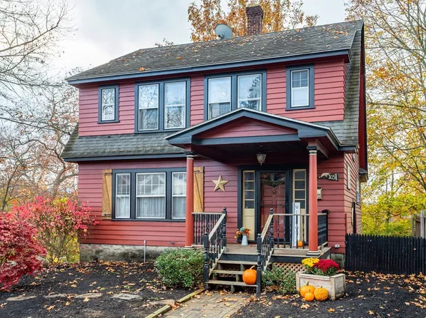 105 Wallingford Ave, Athol, MA 01331