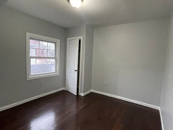 5th image of 131 S 13th St #4