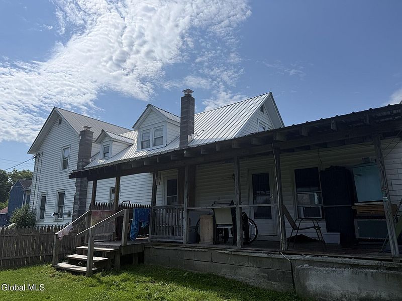 4th image of 81 Catherine Street